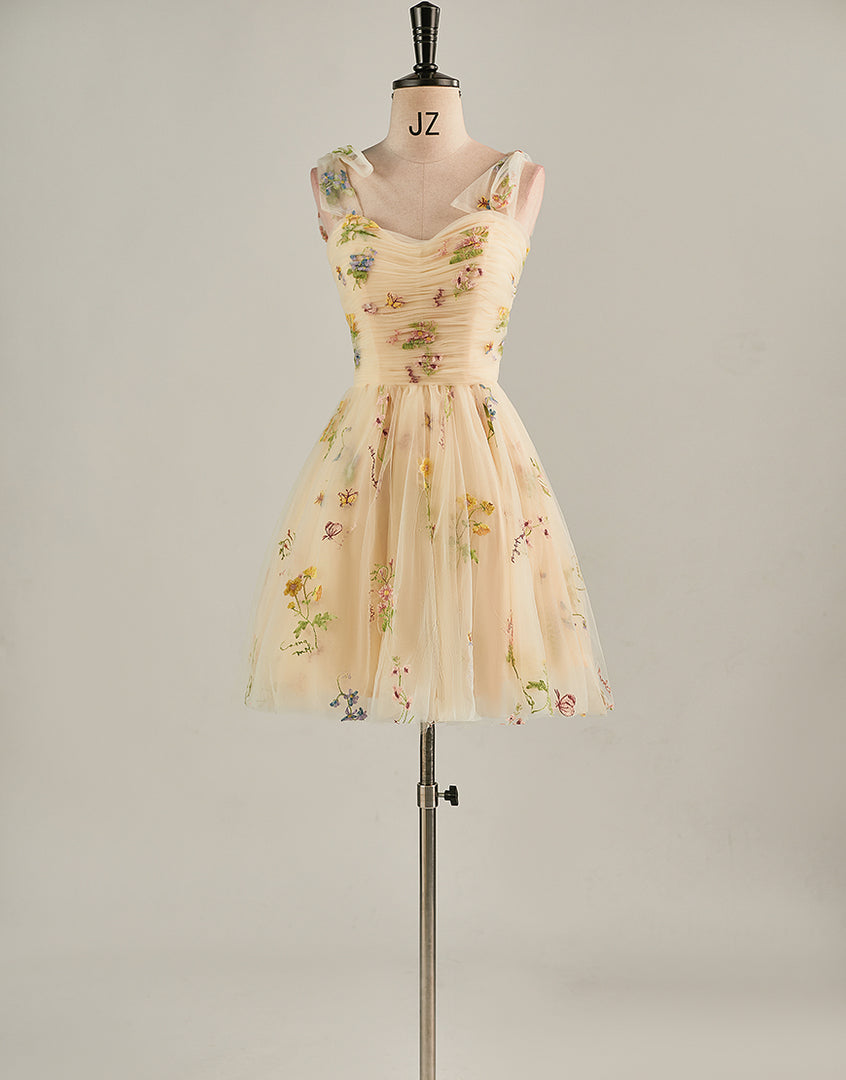Cute Short Tulle Embroidery Homecoming Dress