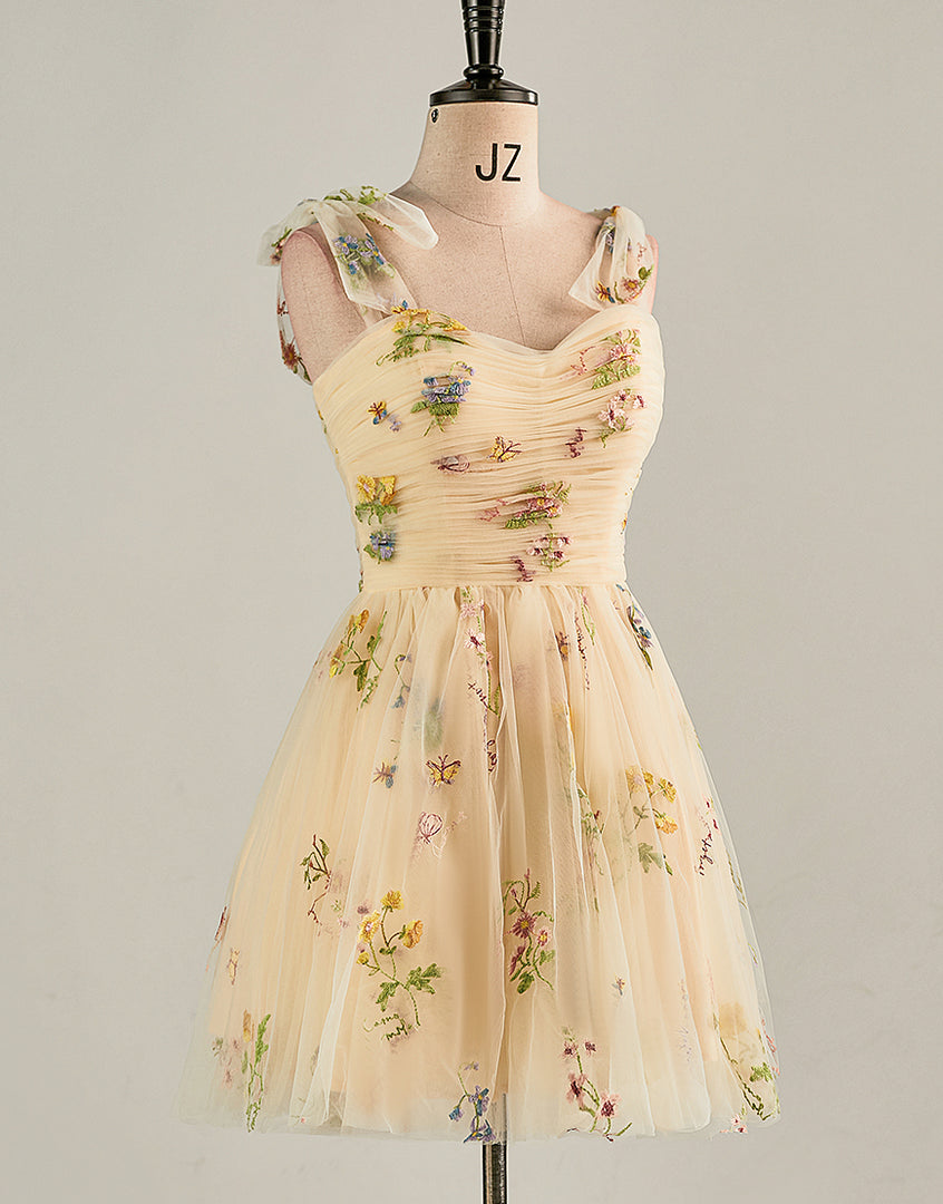 Cute Short Tulle Embroidery Homecoming Dress