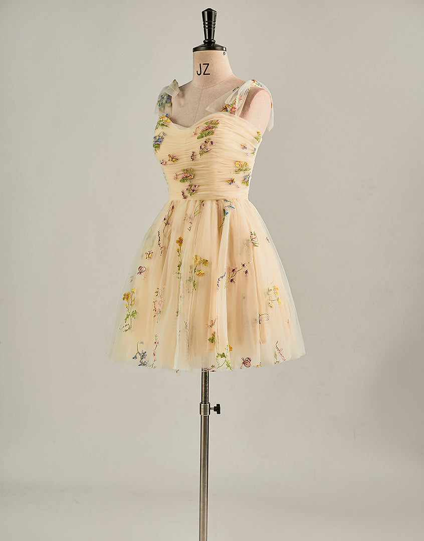 Cute Short Tulle Embroidery Homecoming Dress