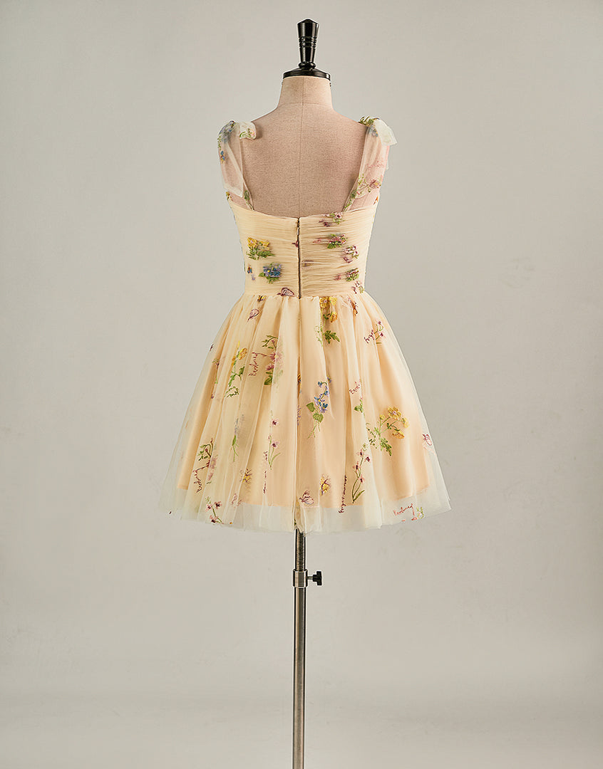 Cute Short Tulle Embroidery Homecoming Dress