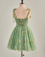 Load image into Gallery viewer, Cute Short Tulle Embroidery Homecoming Dress