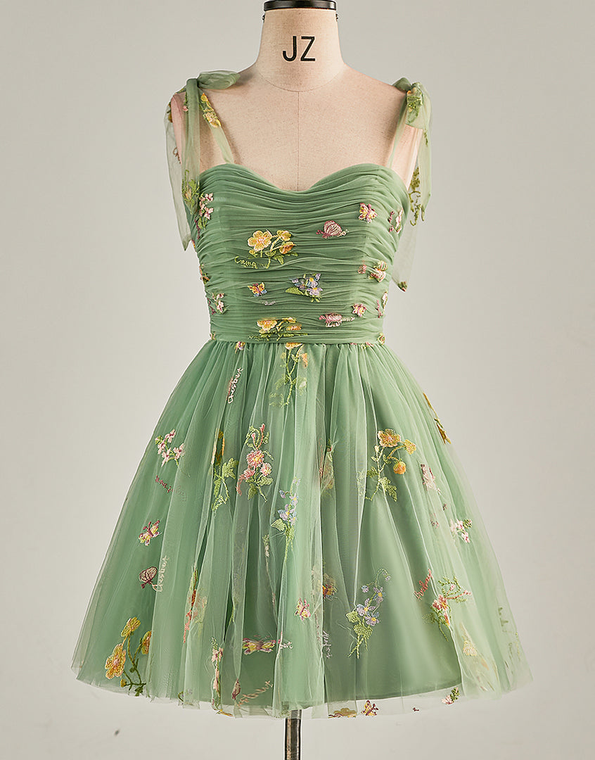 Cute Short Tulle Embroidery Homecoming Dress