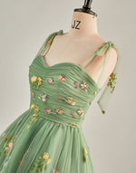 Load image into Gallery viewer, Cute Short Tulle Embroidery Homecoming Dress