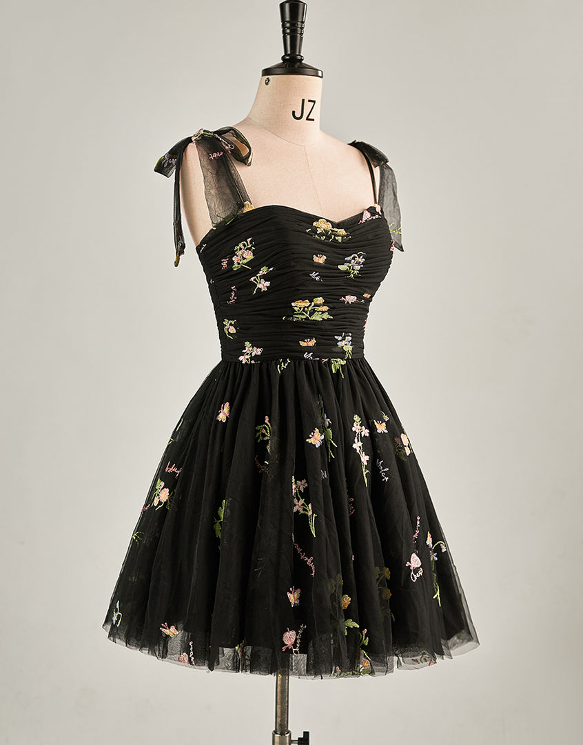 Cute Short Tulle Embroidery Homecoming Dress