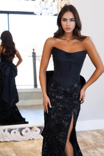 Load image into Gallery viewer, Strapless Black Prom Dress with Lace Skirt