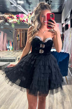 Load image into Gallery viewer, Strapless Tiered Tulle Homecoming Dress with Keyholes