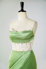 Load image into Gallery viewer, Strapless Sheer Corset Homecoming Dress with Lace