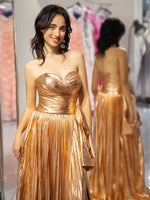 Load image into Gallery viewer, Metallic Pleated Slit Prom Dress