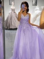 Load image into Gallery viewer, A-Line Lilac Applique Prom Dress
