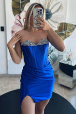 Load image into Gallery viewer, Strapless Corset Homecoming Dress with Beads