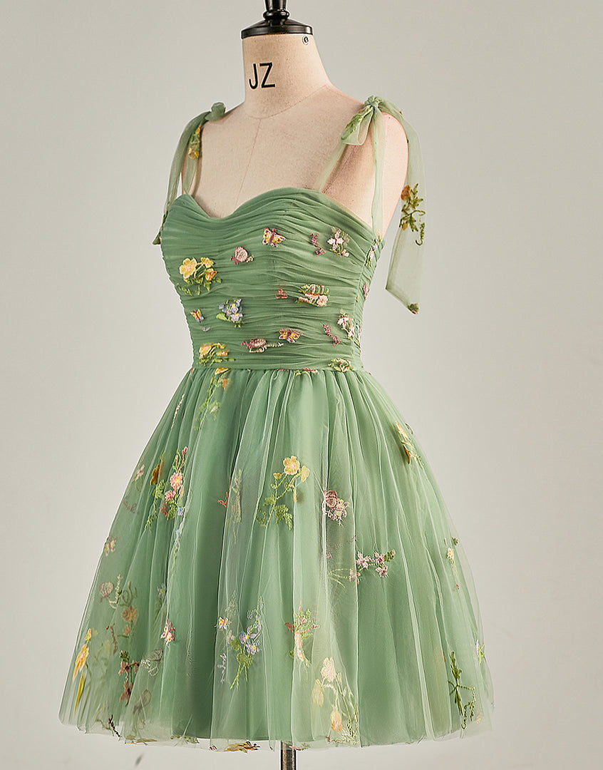 Cute Short Tulle Embroidery Homecoming Dress
