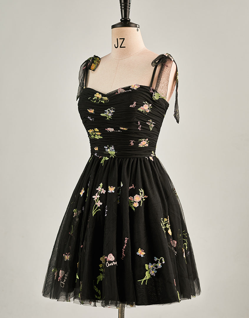 Cute Short Tulle Embroidery Homecoming Dress