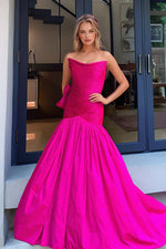 Load image into Gallery viewer, Hot Pink Mermaid Strapless Prom Dress with Bow
